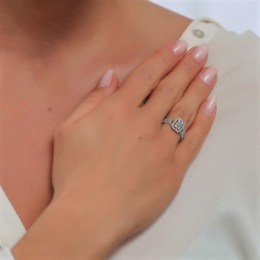 δαχτυλίδι λευκόχρυσο γυναικείο ζιργκόν D11200892(b)
